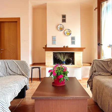 The Pine Tree House Holiday home Alonnisos Town