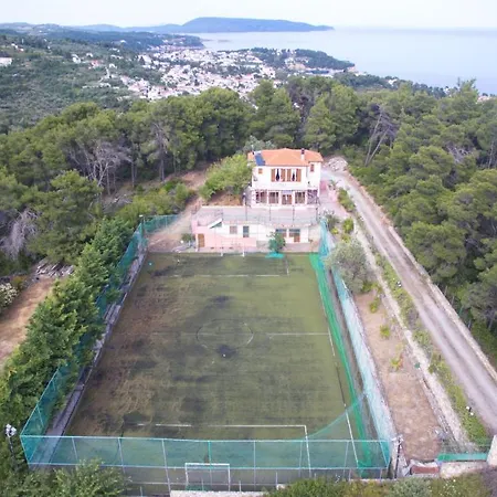 The Pine Tree House * Alonnisos Town